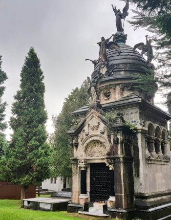 Recorrido por el cementerio de Bilbao